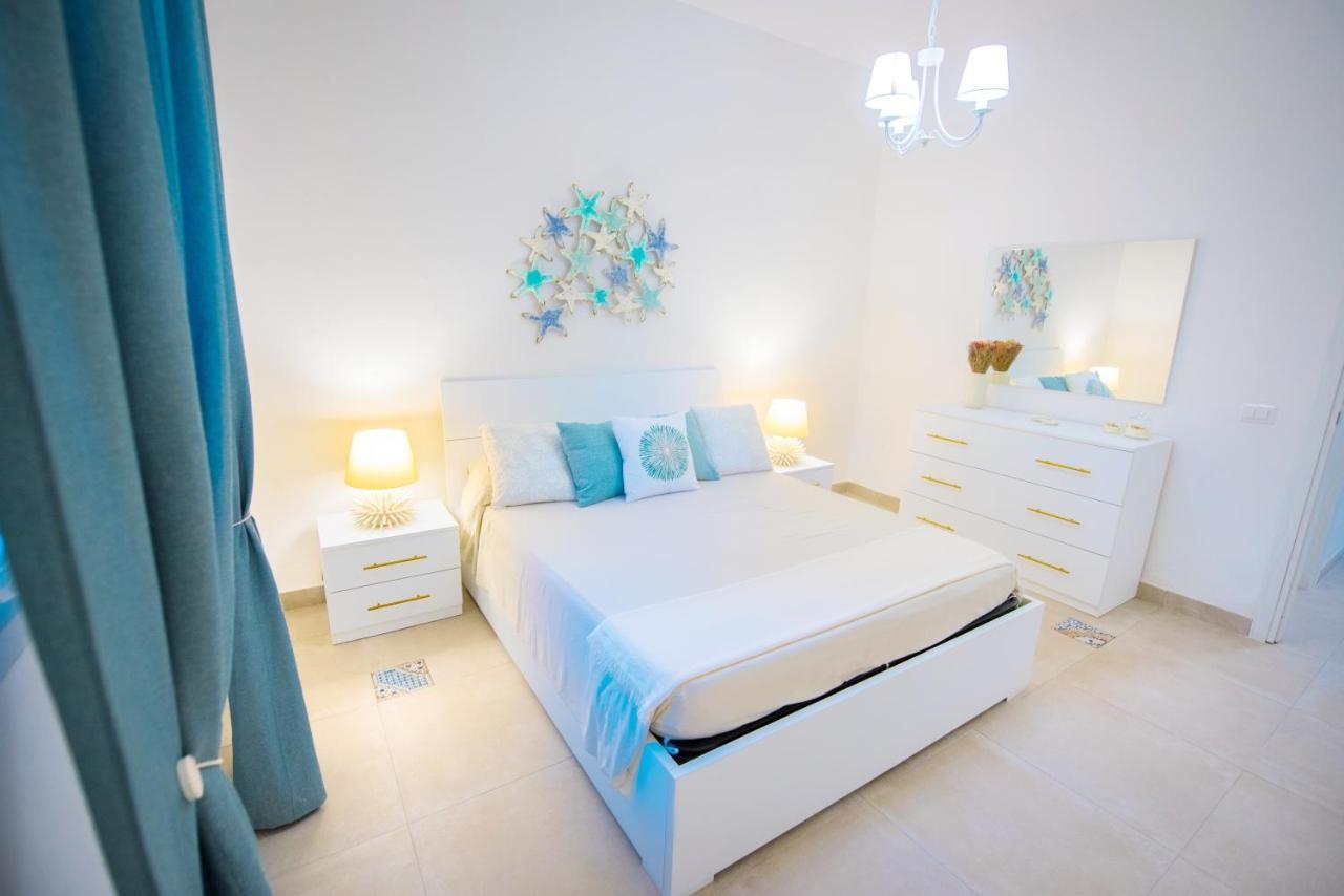 Villa Etoile - Charme & Relax With Pool อาโวลา ภายนอก รูปภาพ